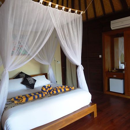 Bali Belva Hotell Lembongan Rum bild